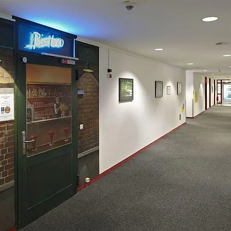 Szálloda Commundo Tagungshotel Ismaning
