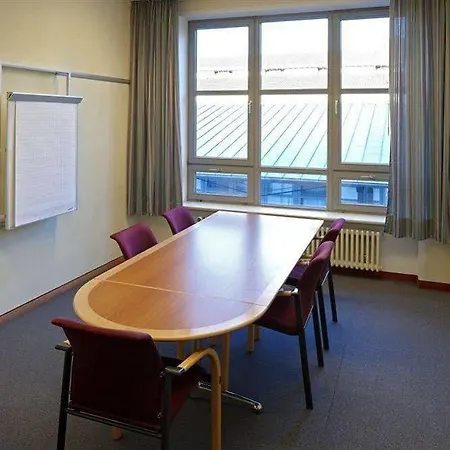 Commundo Tagungshotel Szálloda Ismaning